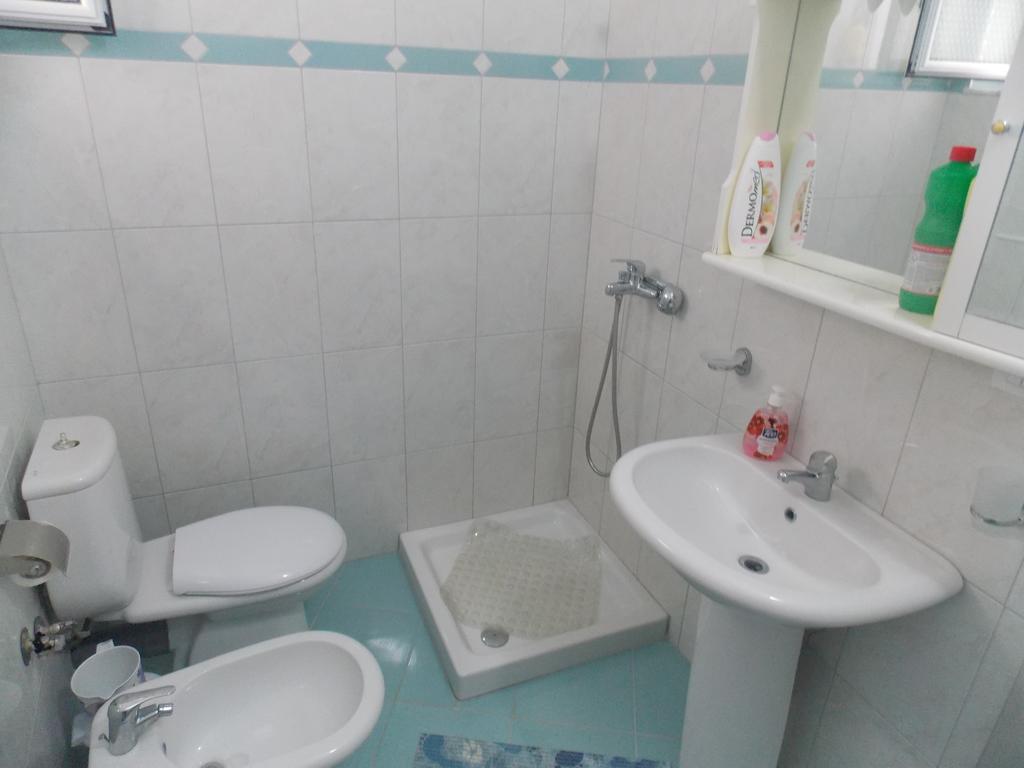 Linda Home Саранда Екстер'єр фото